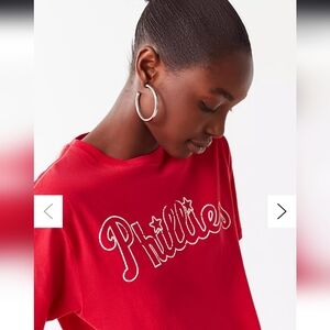 New Mitchell & Ness Philadelphia Phillies Women's Tailored Fit Tee Size Medium
